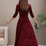 Anny™ - Elegantes Festkleid aus Samt mit V-Ausschnitt