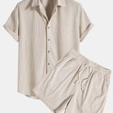 Kurzärmeliges Corduroy Hemd mit Knöpfen & Shorts