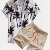 Hemd mit Palmenmuster und Shorts zum Schwimmen