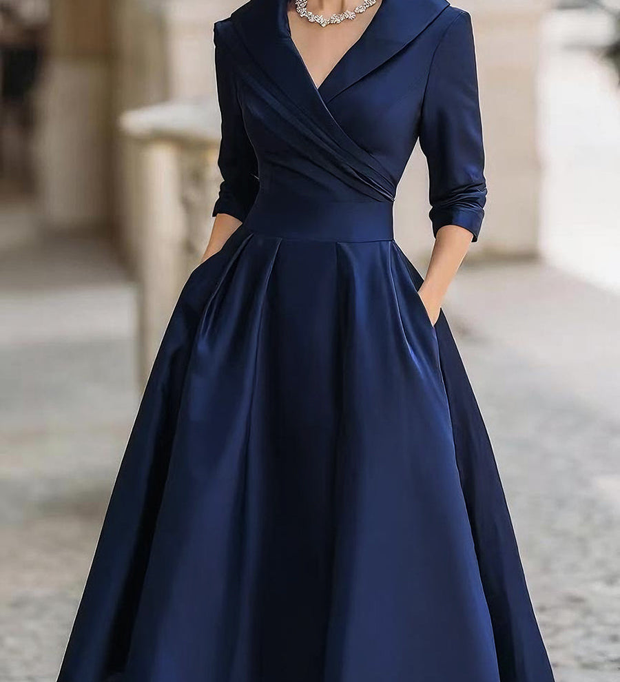 Lea™ - Elegantes Midikleid mit Dezentem Glanz