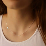 Collier personnalisé avec initiales sur le côté