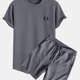 Kurzärmeliges geometrisches Jacquard-T-Shirt mit abgerundetem Saum & Shorts