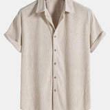 Kurzärmeliges Corduroy Hemd mit Knöpfen & Shorts
