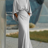 Clara | Elegantes Kleid mit V-Ausschnitt, rückenfrei und mit Ärmeln