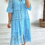 Emberly™ – Locker sitzendes Kleid mit Stickerei und Knopfleiste