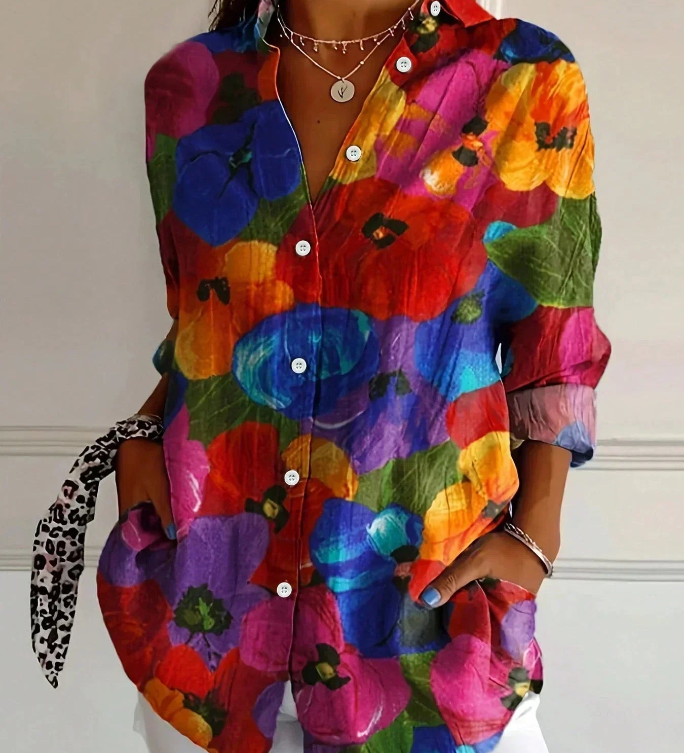 Ashtrid | Bunte Musterbluse