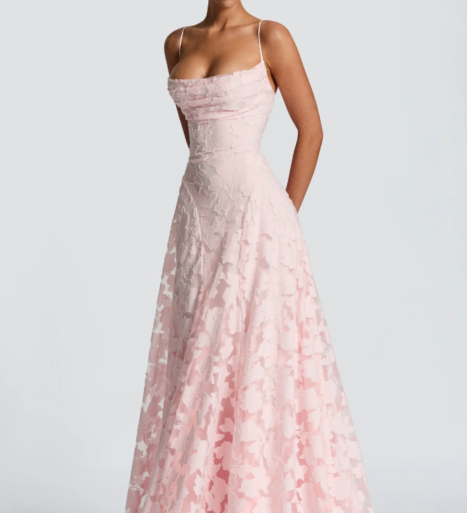 SOFIA | Elegantes Spitzen Maxi Kleid