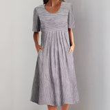 Aquelle™ - Elegantes Gestreiftes Midikleid mit Meeresinspirierter Note