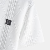 Kurzärmeliges geometrisches Jacquard-T-Shirt mit abgerundetem Saum & Shorts