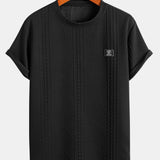Kurzärmeliges geometrisches Jacquard-T-Shirt mit abgerundetem Saum & Shorts